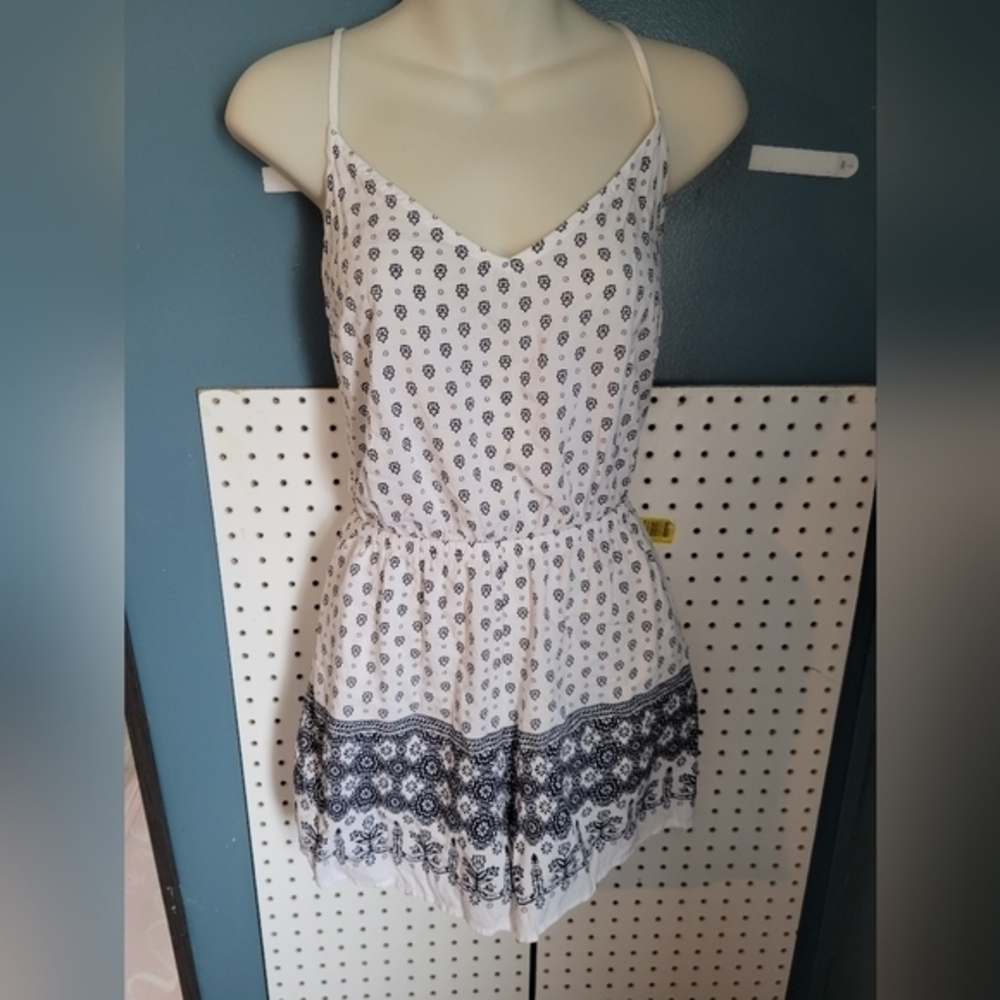 Garage size Medium shorts‎ romper